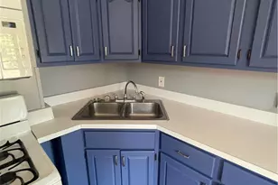 899 9th St, Ambridge, PA 15003 - Photo 5