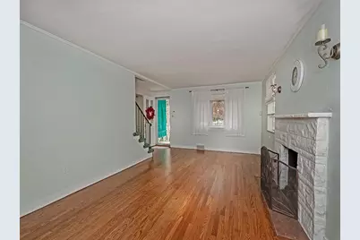 841 Hawthorne Drive, Blackridge, PA 15235 - Photo 5