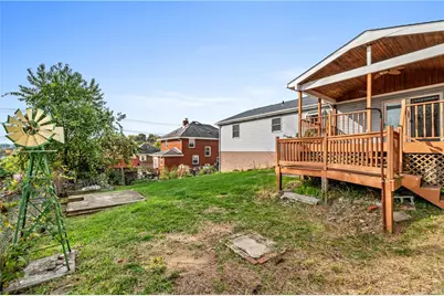 202 Beachview St, Houston, PA 15342 - Photo 3