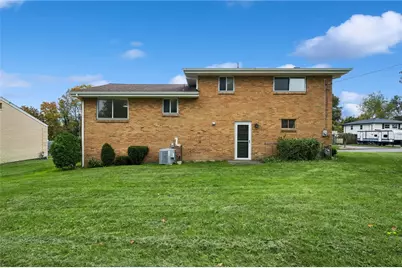 424 Shogan Drive, Hempfield Township, PA 15601 - Photo 27