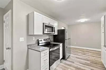 180 Highland Drive, Chippewa Township, PA 15010 - Photo 9