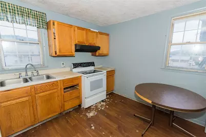 124 Fallowfield Ave, Charleroi Boro, PA 15022 - Photo 21