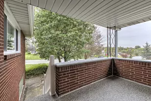 561 Hemlock St, Greensburg, PA 15601 - Photo 7