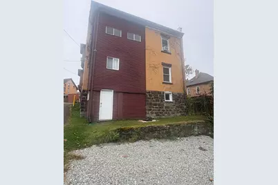 52 S 1st Street, Jeannette, PA 15644 - Photo 9