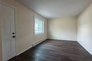 202 Meldon Ave, Donora, PA 15033 - Photo 3