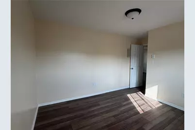 202 Meldon Ave #4, Donora, PA 15033 - Photo 11
