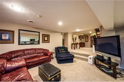 122 Farmington Pl, Hempfield Township, PA 15601 - Photo 49