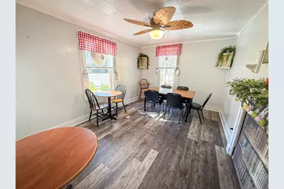 300 Main St, Volant Boro, PA 16156 - Photo 11