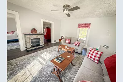 300 Main St, Volant Boro, PA 16156 - Photo 27