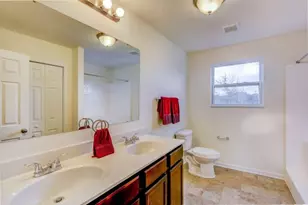 1625 Windsor Road, North Huntingdon, PA 15642 - Photo 7