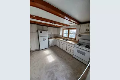 211 N 16th Ave, New Brighton, PA 15066 - Photo 13