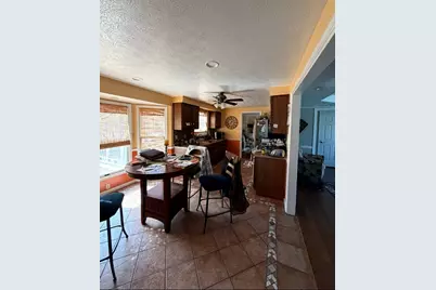1855 Droz Ave, Economy, PA 15003 - Photo 9