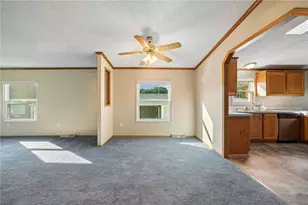 607 Crest Ln, Murrysville, PA 15668 - Photo 9