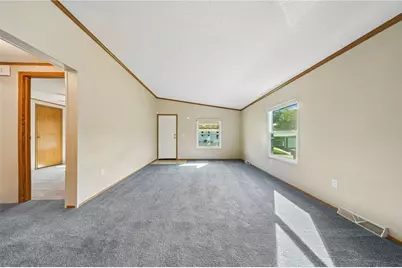 607 Crest Lane, Murrysville, PA 15668 - Photo 5