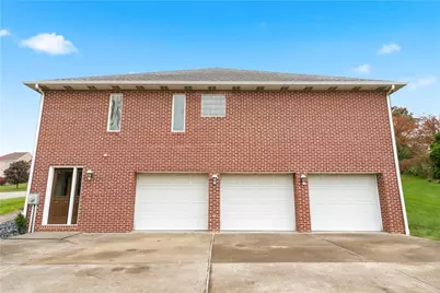 365 Saratoga Dr, South Union Township, PA 15401 - Photo 3