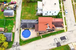 301 Center Ave, North Charleroi, PA 15022 - Photo 9