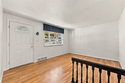 220 Noel Dr, Monroeville, PA 15146 - Photo 5