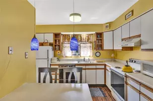 114 Longfellow Ct, Pittsburgh, PA 15218 - Photo 9