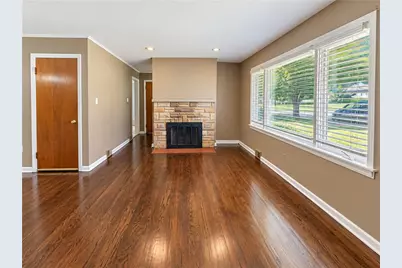 1105 Woodside Ave, Ellwood City, PA 16117 - Photo 11
