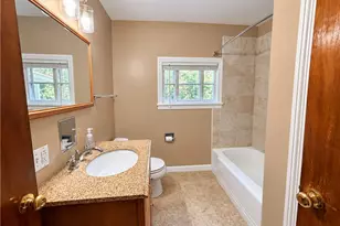 1105 Woodside Ave, Ellwood City, PA 16117 - Photo 19