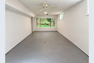 1105 Woodside Ave, Ellwood City, PA 16117 - Photo 29