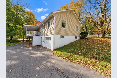 1105 Woodside Ave, Ellwood City, PA 16117 - Photo 3