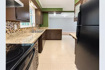 1105 Woodside Ave, Ellwood City, PA 16117 - Photo 15