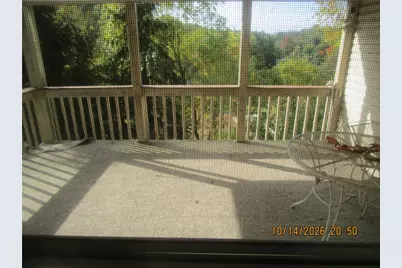 621 Springdale Dr, Pittsburgh, PA 15235 - Photo 5