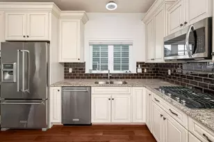 122 Patriot Ln, Ohio Township, PA 15143 - Photo 5