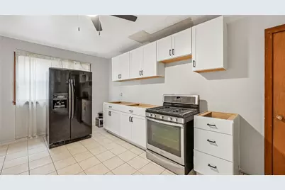 311 E Leasure Ave, New Castle, PA 16101 - Photo 11