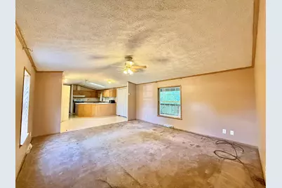 34 Oakview Drive, Beaver Falls, PA 15010 - Photo 3