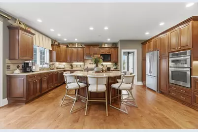 24 S Cowan Rd, Collier Township, PA 15106 - Photo 11