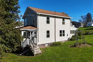 102 Oak Ave, Mahoning Township, PA 16253 - Photo 3