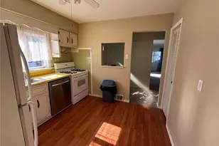 611 Cleveland St, Greensburg, PA 15601 - Photo 7