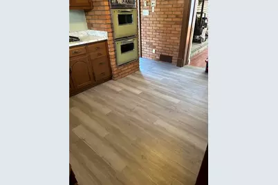 216 E Pike St, Houston, PA 15342 - Photo 5
