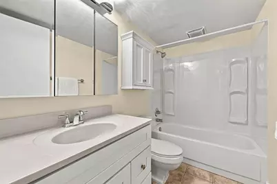 2120 Greentree Road #510E, Scott Township, PA 15220 - Photo 15