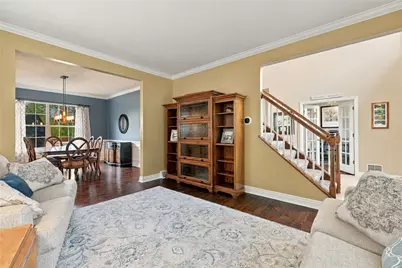 621 Alex Ct, Cranberry Township, PA 16066 - Photo 7