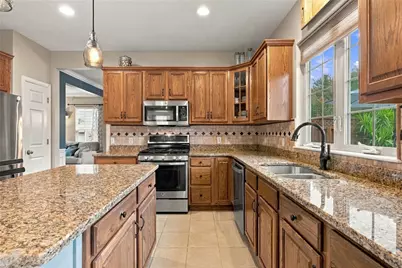 621 Alex Ct, Cranberry Township, PA 16066 - Photo 15