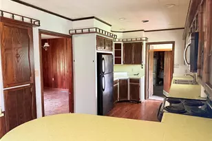 1489 W Sunbury Rd, Clay Township, PA 16061 - Photo 21