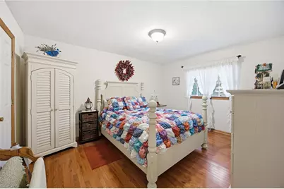 137 Oak Dr, Jefferson Township, PA 16056 - Photo 27