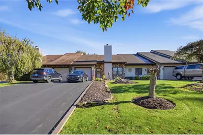 137 Oak Dr, Jefferson Township, PA 16056 - Photo 1