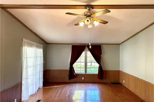 119 Canal St, Darlington, PA 16115 - Photo 9