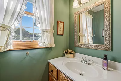 207 W Windridge Road, Hempfield Township, PA 16125 - Photo 23