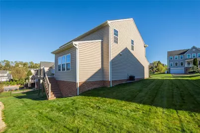 2109 Majestic Dr, North Strabane, PA 15317 - Photo 37