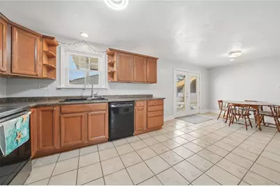 37 Cedar St, Latrobe, PA 15650 - Photo 7