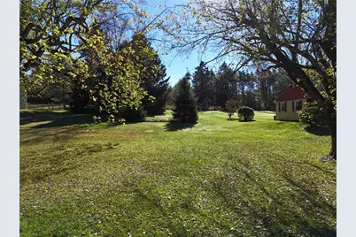 282 Pleasant View Dr, East Franklin Township, PA 16201 - Photo 5