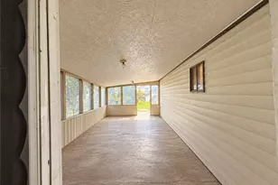 110 Lincoln St, Center Township, PA 15061 - Photo 35