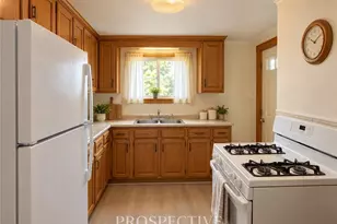 110 Lincoln St, Center Township, PA 15061 - Photo 5
