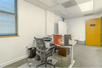 129 N Pennsylvania Ave, Greensburg, PA 15601 - Photo 27