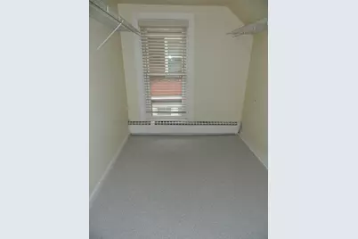34 Amherst Ave, Pittsburgh, PA 15229 - Photo 11